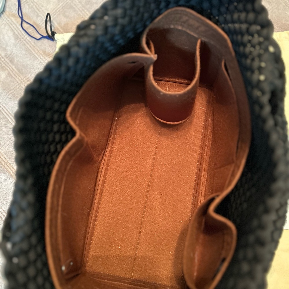 Naghedi St Barts Medium Tote - Picture 7 of 10